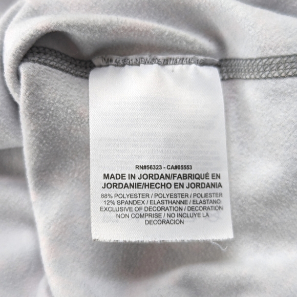 Nike Pro Dri Fit Half Zip in Aztec Peach Size Medium - Picture 6 of 10